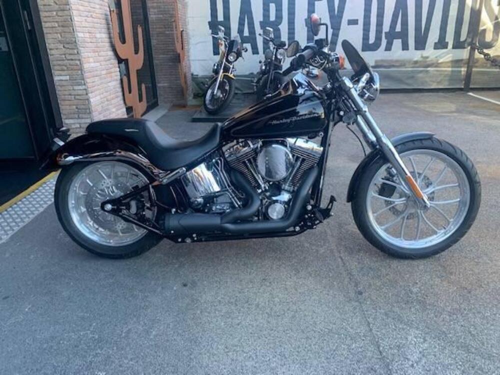 Harley-Davidson 1450 Deuce (2001 - 05) - FXSTDI