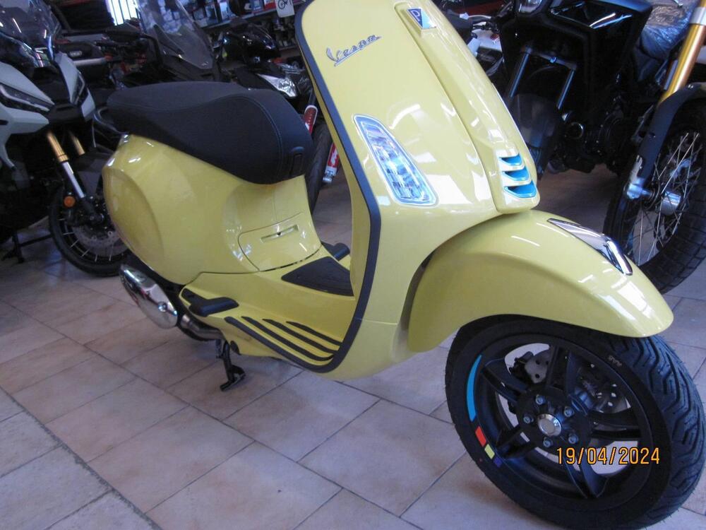 Vespa Primavera 125 (2024 - 25) (3)