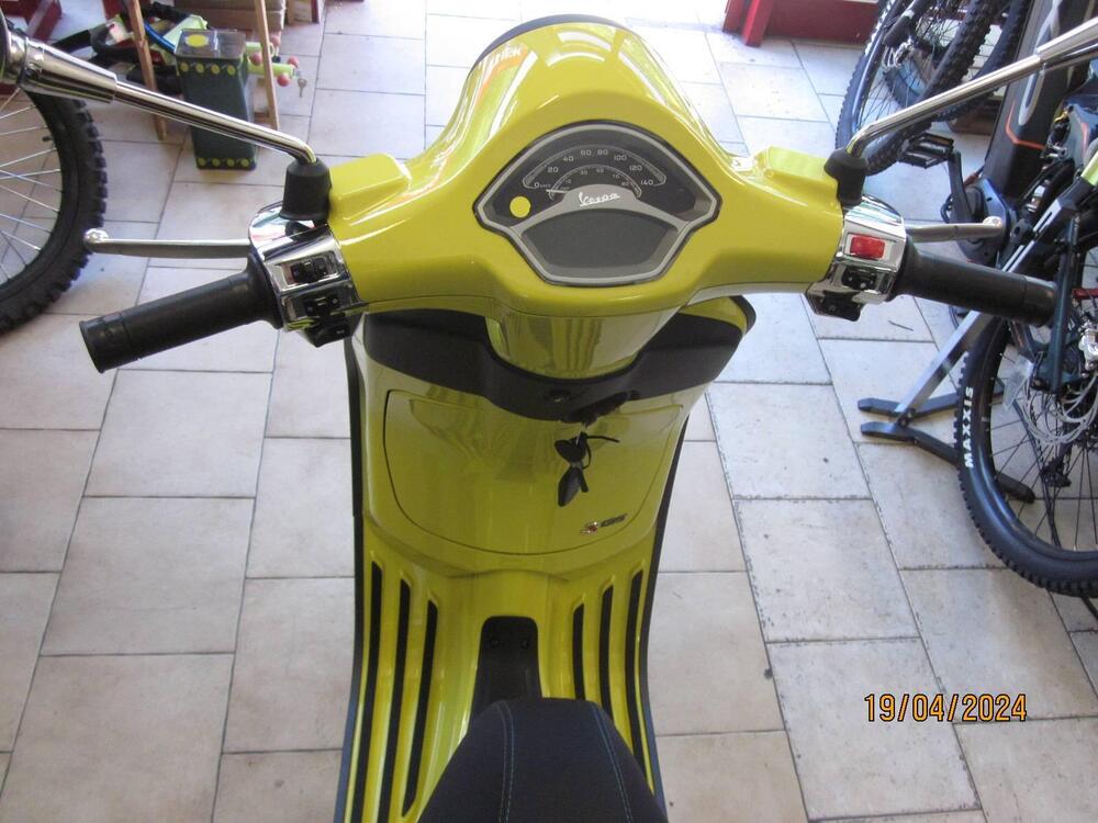 Vespa Primavera 125 (2024 - 25) (6)