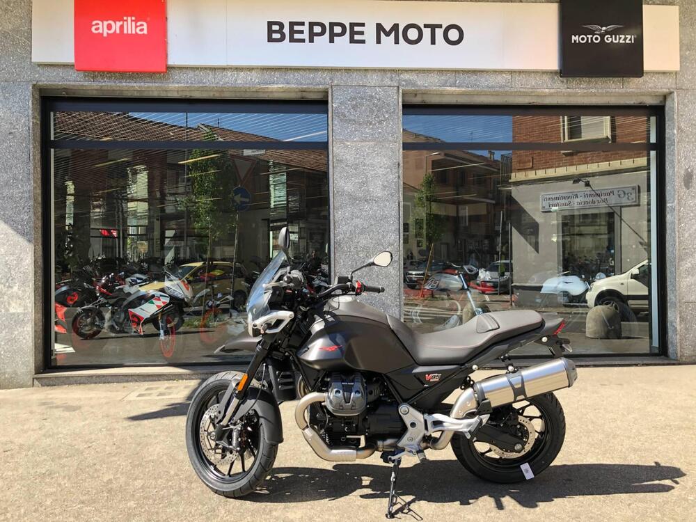 Moto Guzzi V85 Strada (2024 - 25) (3)