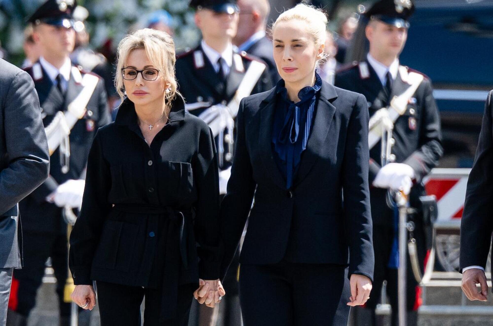 Marina Berlusconi e Marta Fascina al funerale di Berlusconi