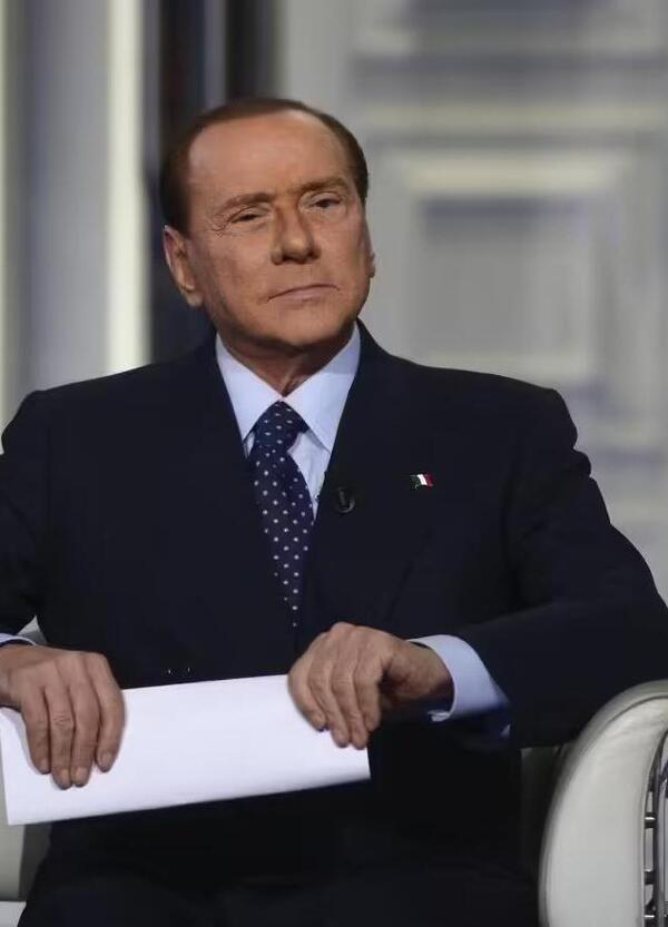 Berlusconi non ha lasciato eredi n&eacute; eredit&agrave;, tranne la passione per la fi*a. Lo racconta Francesco Mazza che l&#039;ha conosciuto da vicino