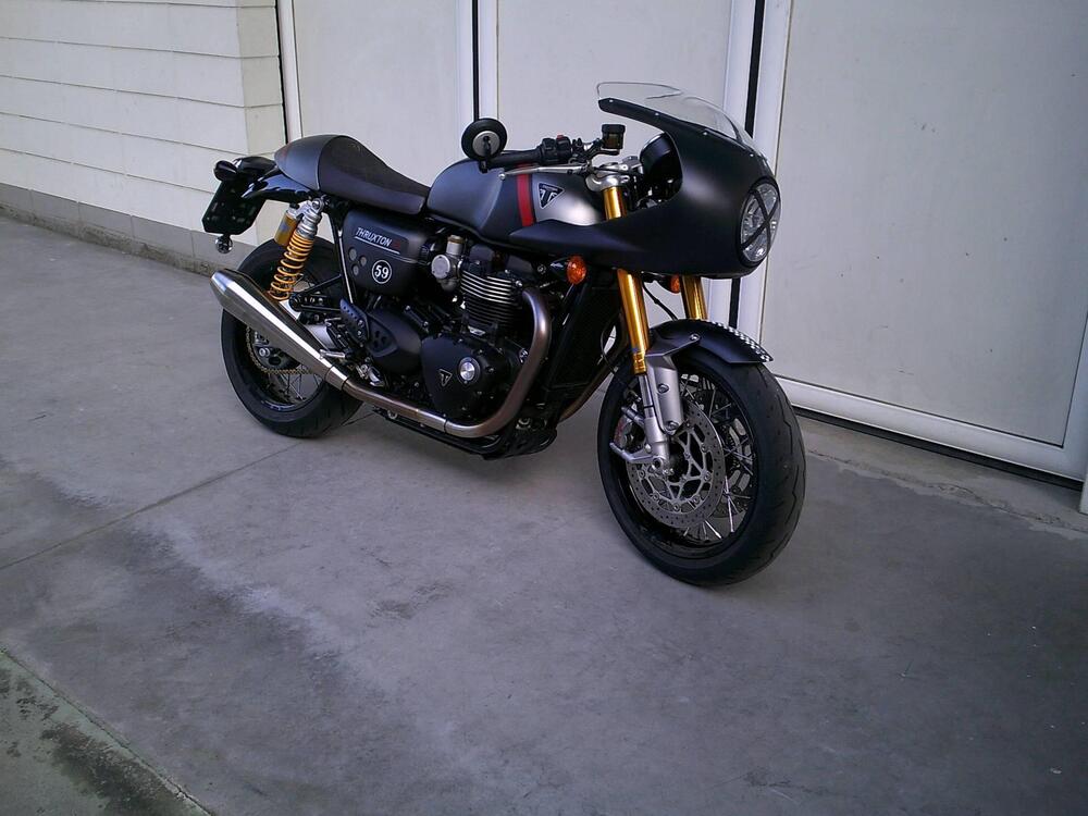 Triumph Thruxton RS (2020 - 25) (2)