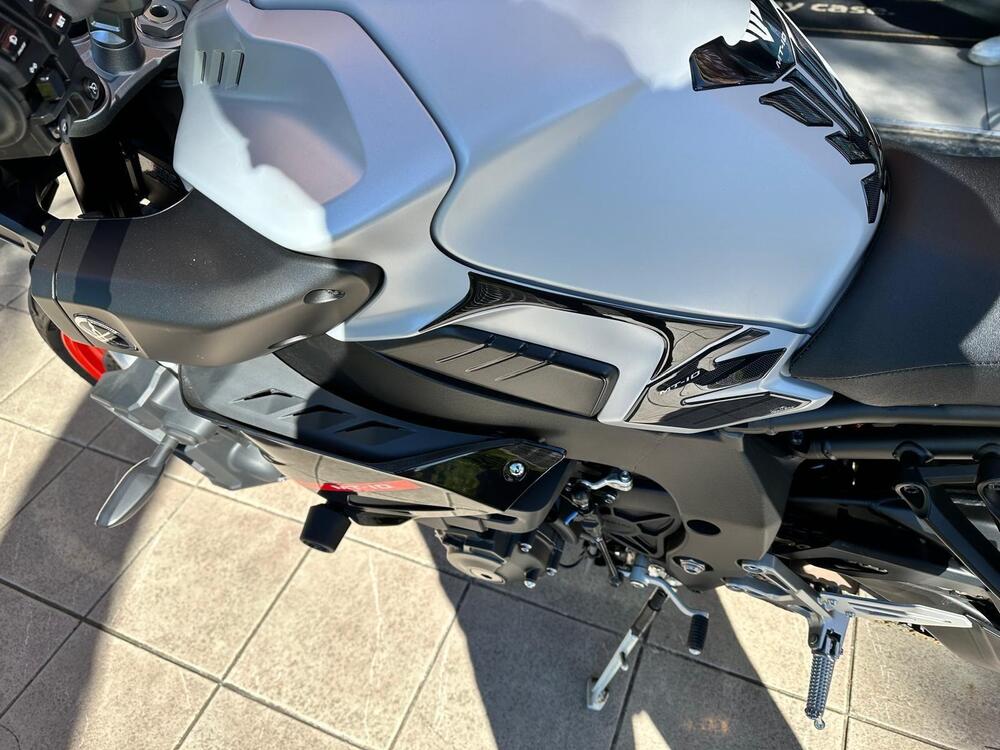 Yamaha MT-10 (2017 - 20) (9)