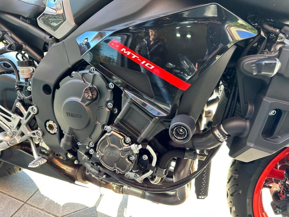 Yamaha MT-10 (2017 - 20) (15)