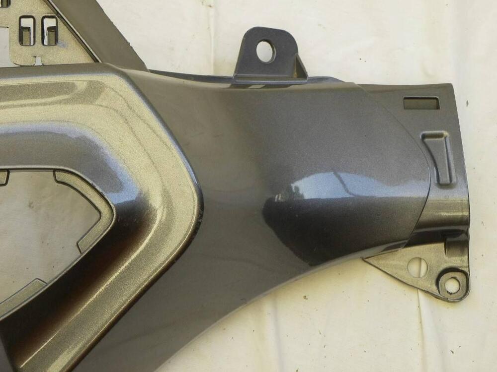 Carena anteriore lato sinistro Honda Deauville NT (5)