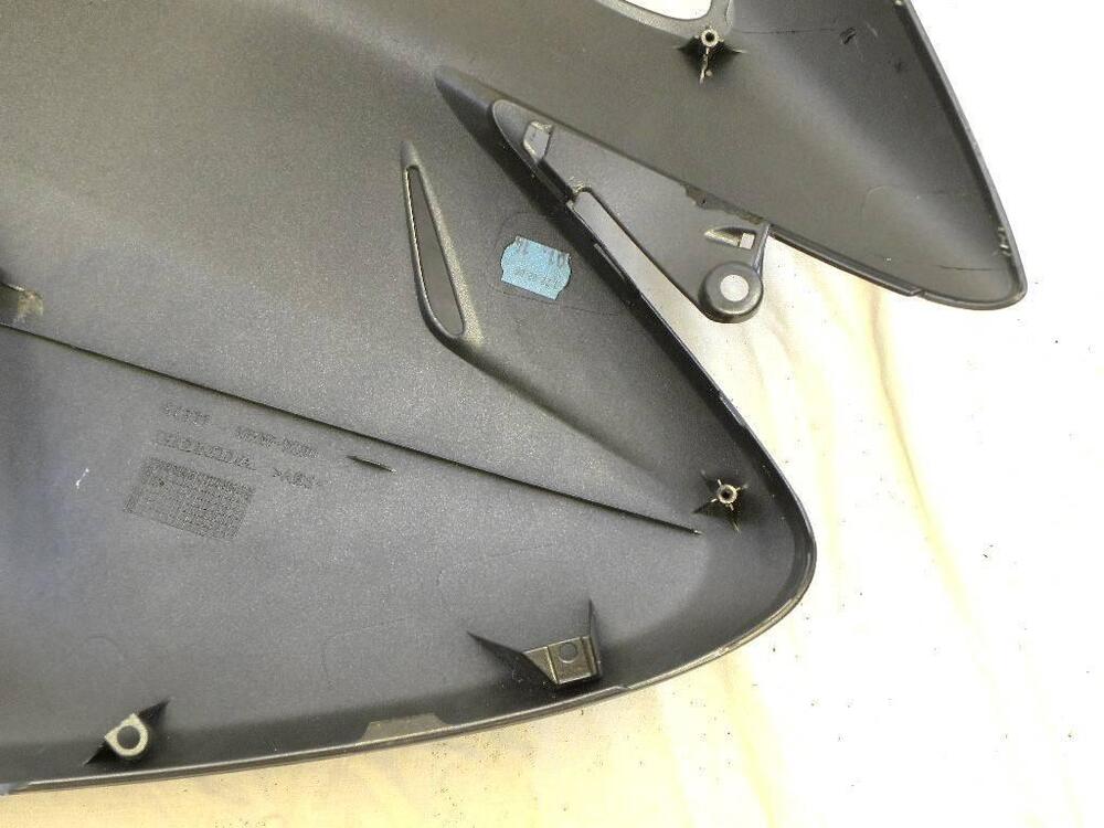 Carena anteriore lato sinistro Honda Deauville NT (10)