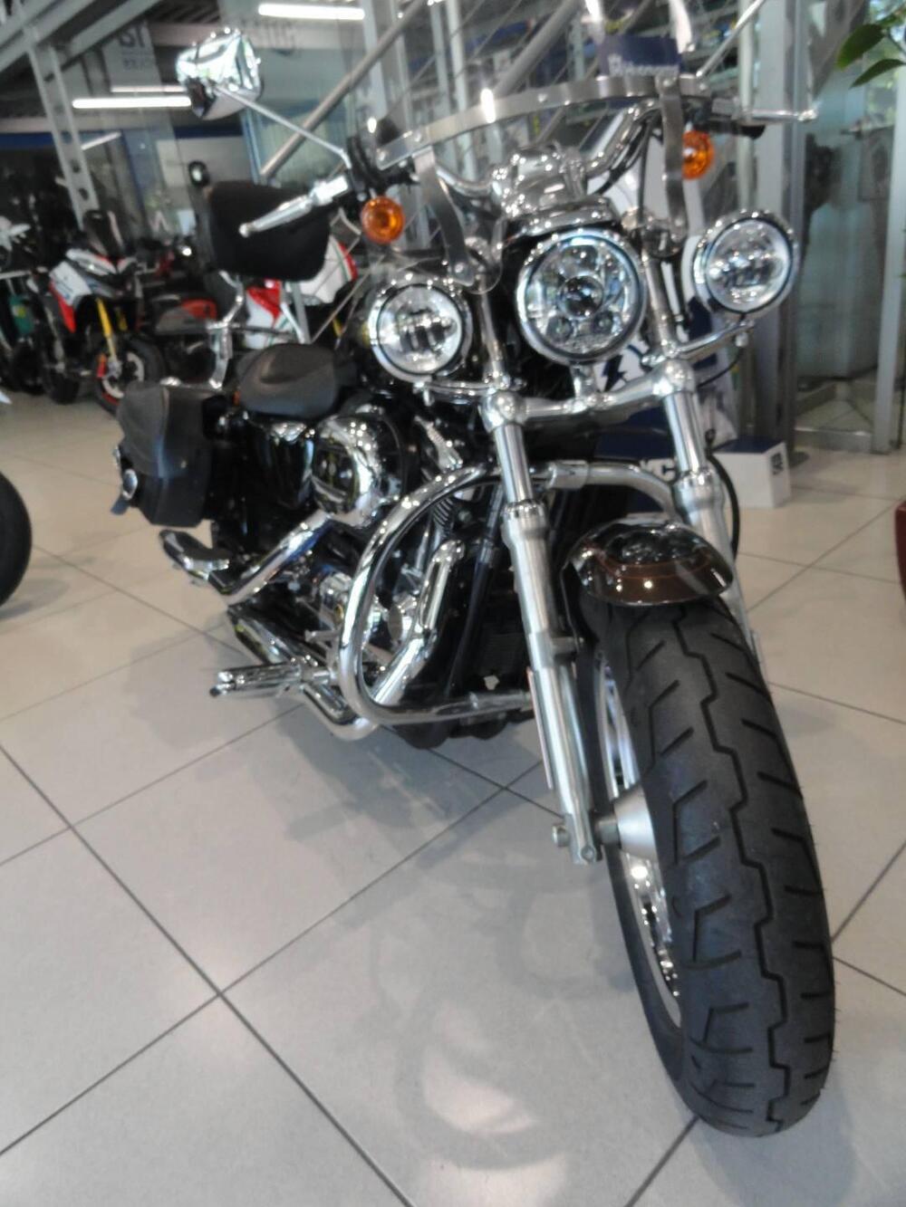 Harley-Davidson 1200 Custom (2007 - 13) - XL 1200C (2)