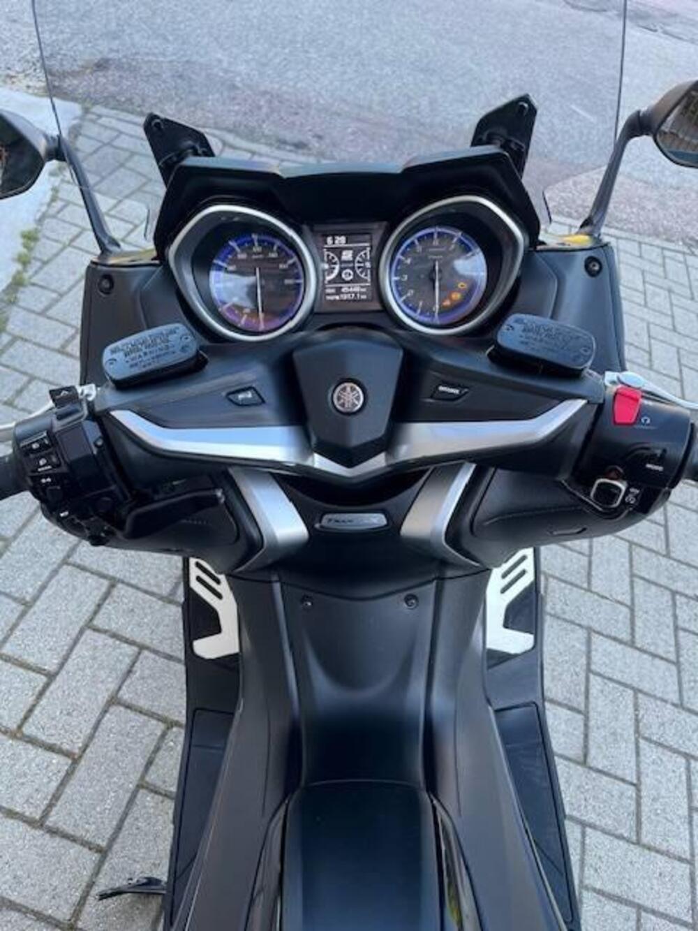 Yamaha T-Max 530 SX (2017 - 19) (8)
