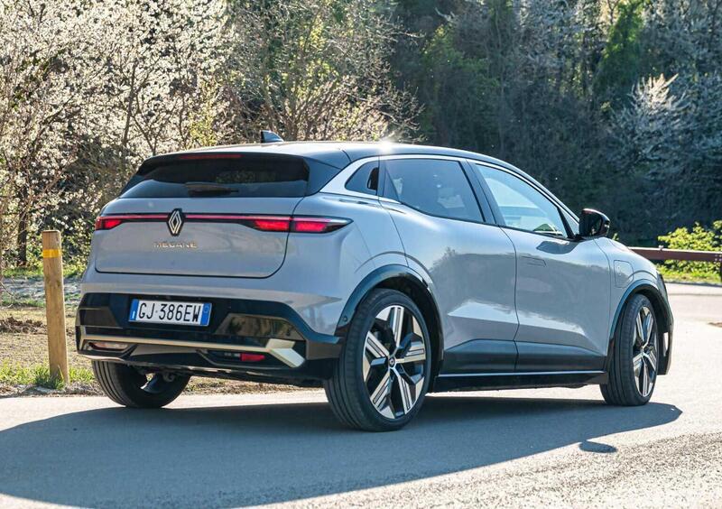 Renault Mégane E-Tech Electric  (2021-24) (4)