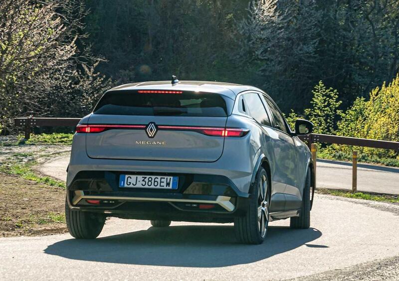 Renault Mégane E-Tech Electric  (2021-24) (6)
