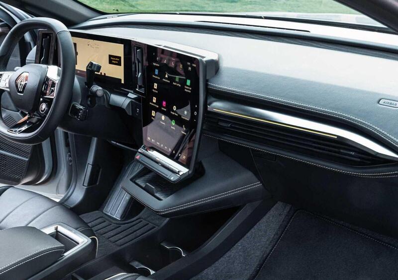 Renault Mégane E-Tech Electric  (2021-24) (7)