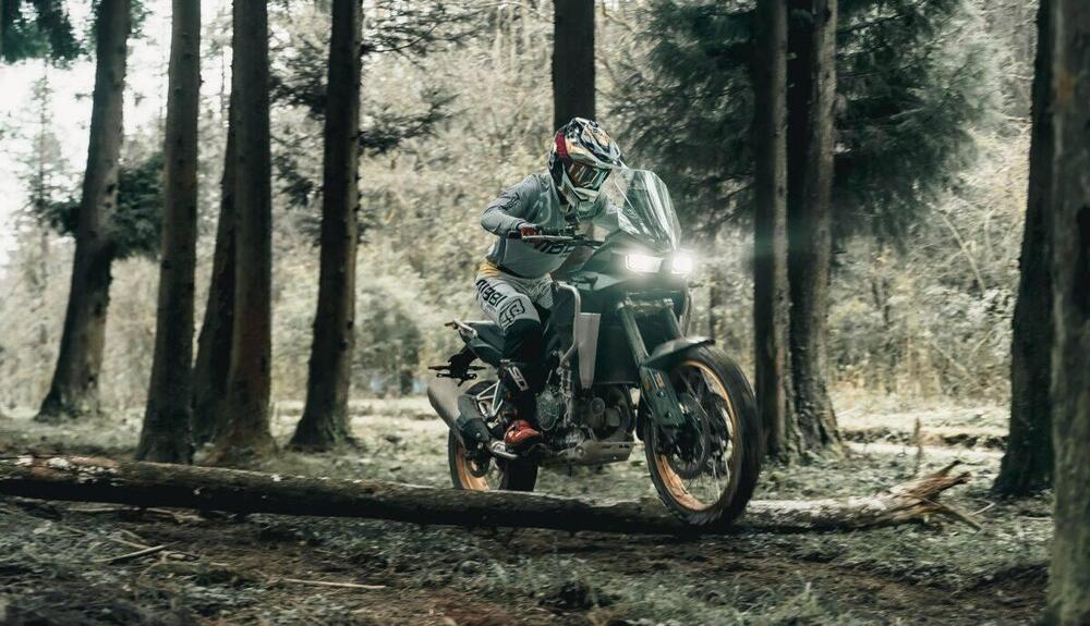 Kove 800X Pro (2024 - 26) (2)