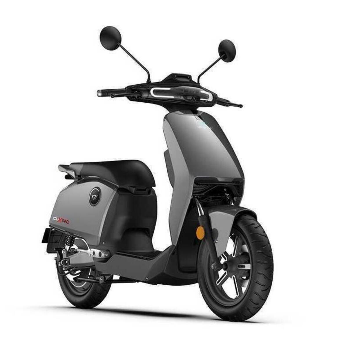 VMoto CUx Pro (2024 - 25)