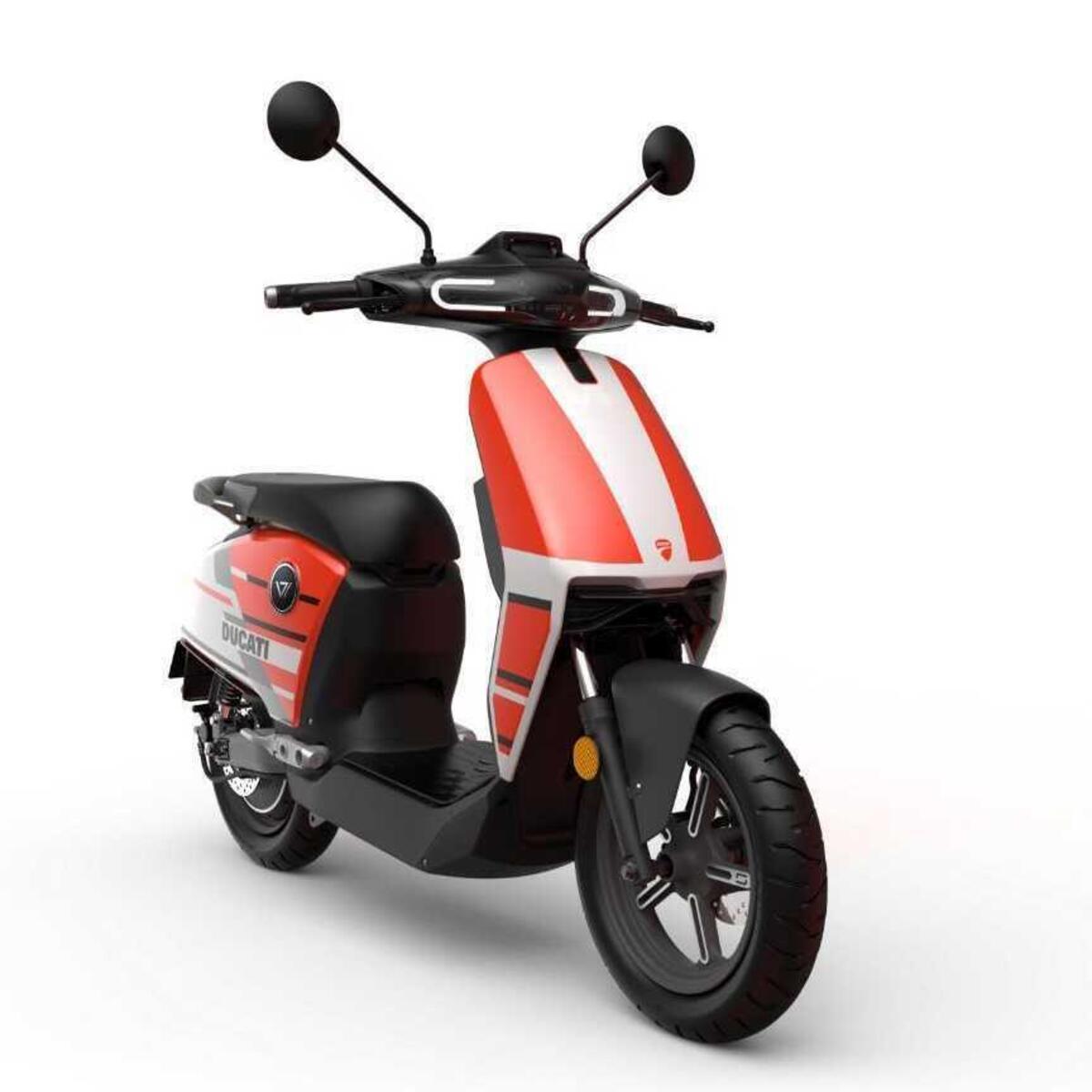 VMoto CUx Ducati Special Edition (2024)