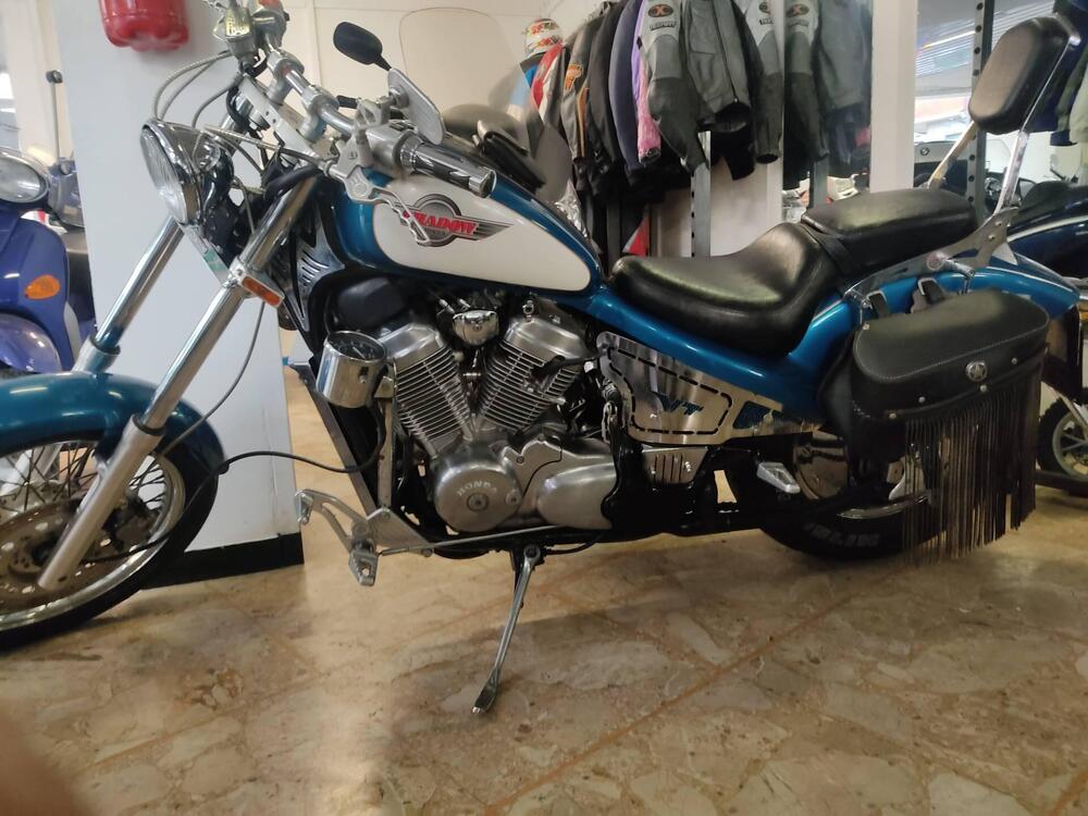 Honda VT 600 C Shadow (1989 - 98)