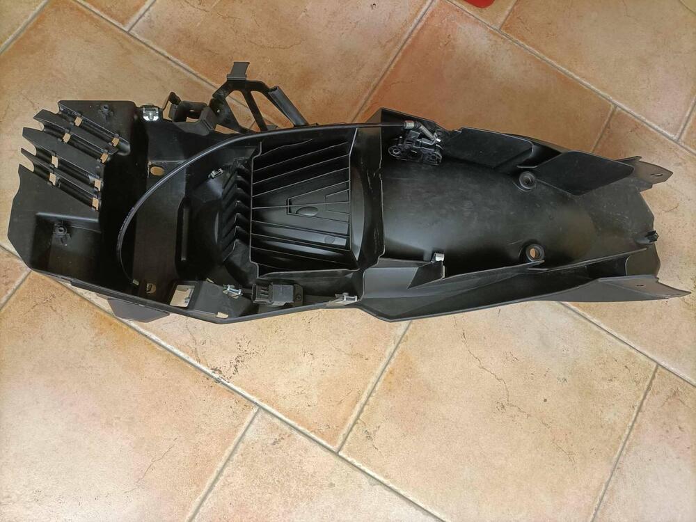 PARTI RICAMBIO PER KTM 1190 ADVENTURE (13)