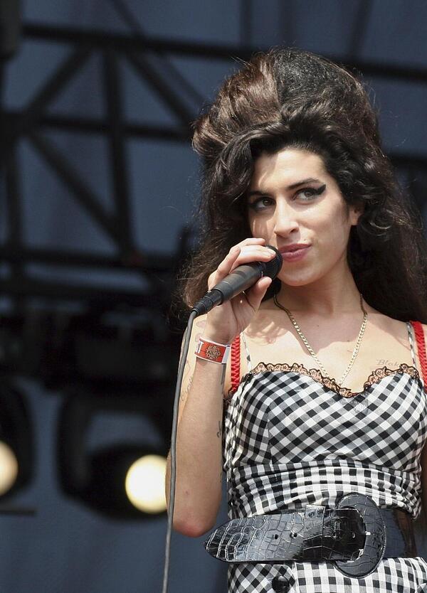 Castaldo: &ldquo;Winehouse lasciata sola. Il punk? ln certi trapper&quot;. E su Amadeus, Maneskin e Cccp...  