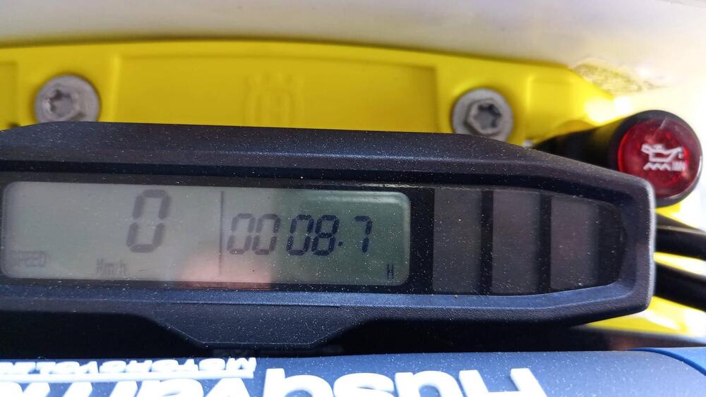 Husqvarna TE 300 (2024) (5)