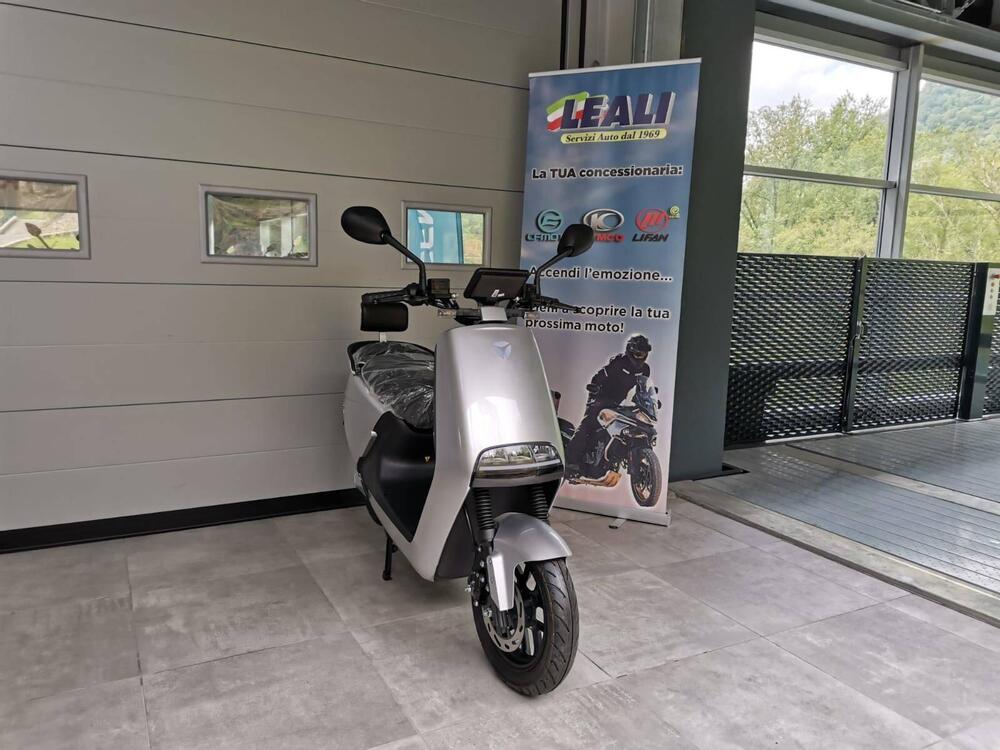 Yadea G5S (2022 - 25) (6)