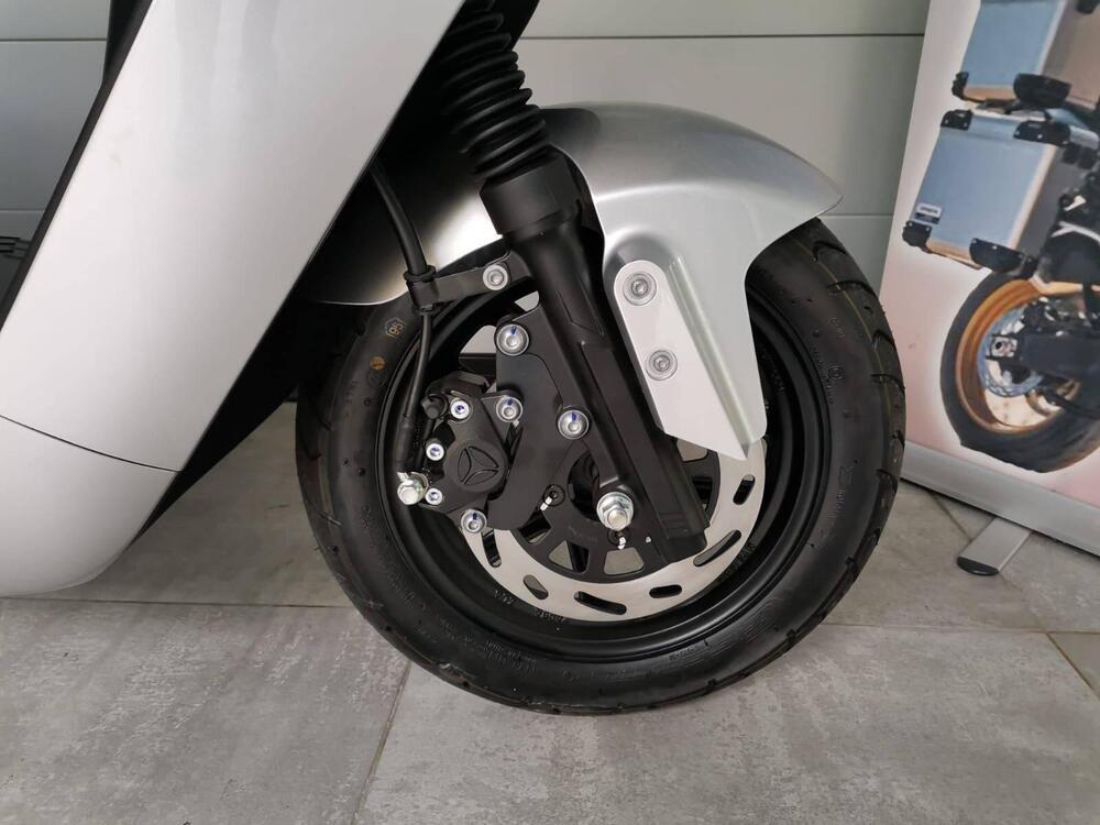 Yadea G5S (2022 - 25) (14)