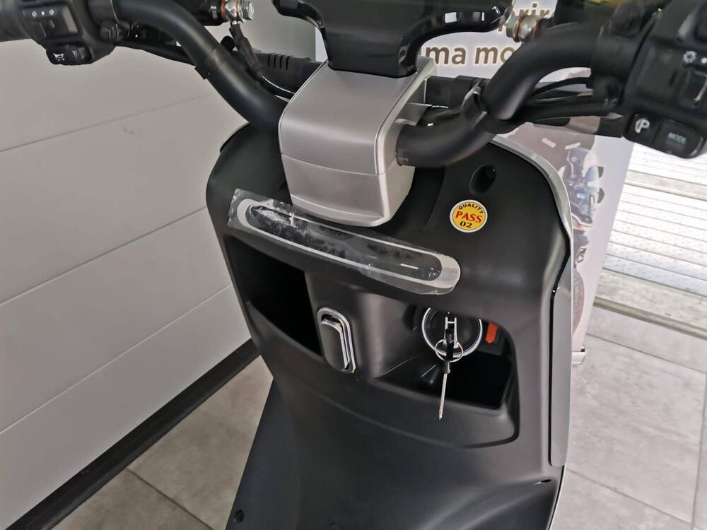 Yadea G5S (2022 - 25) (17)