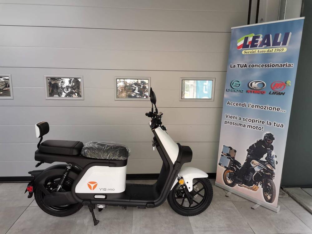 Yadea Y1S Pro (2023 - 25) (12)