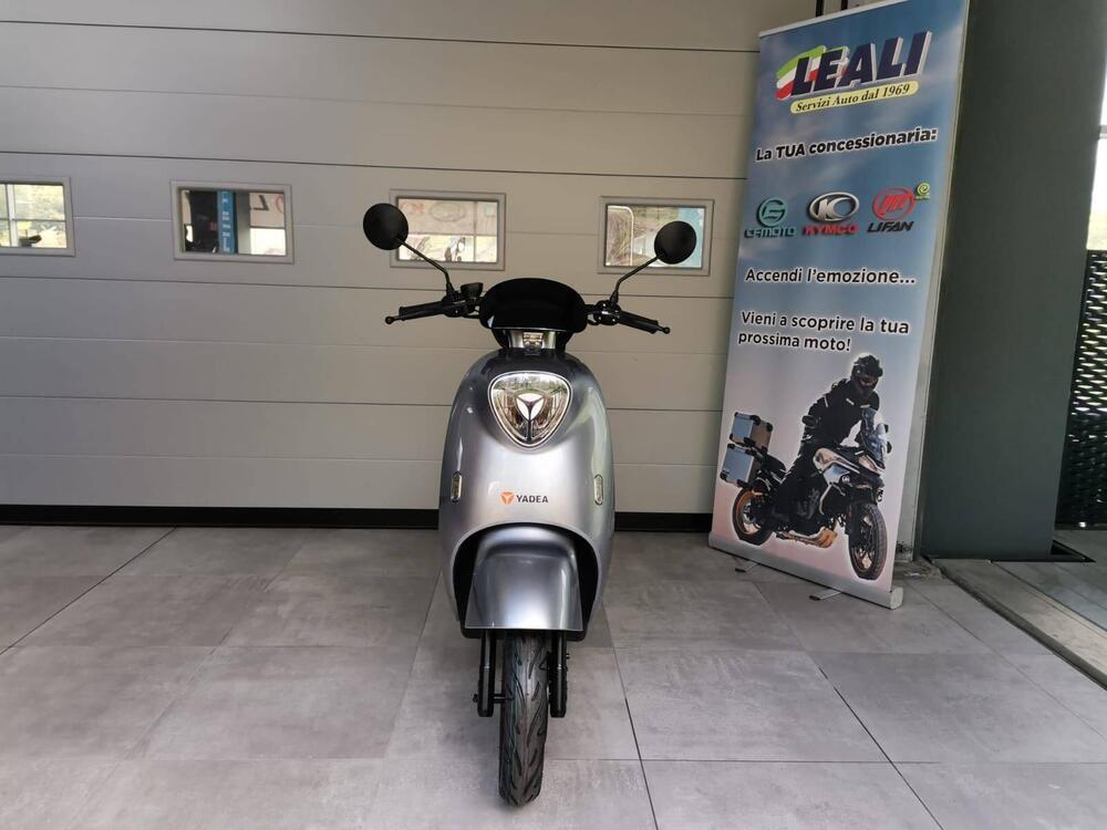 Yadea M6L (2022 - 25) (9)