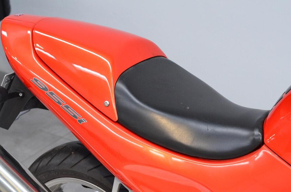 Triumph Sprint 955 RS (1999 - 01) (5)