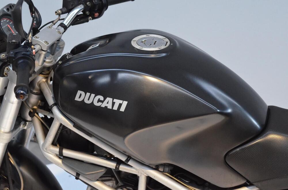 Ducati Monster 600 Dark (2002) (13)