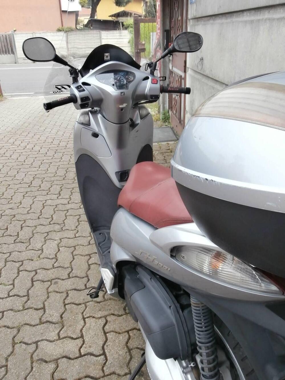 Honda SH 300 i (2006 - 10) (9)