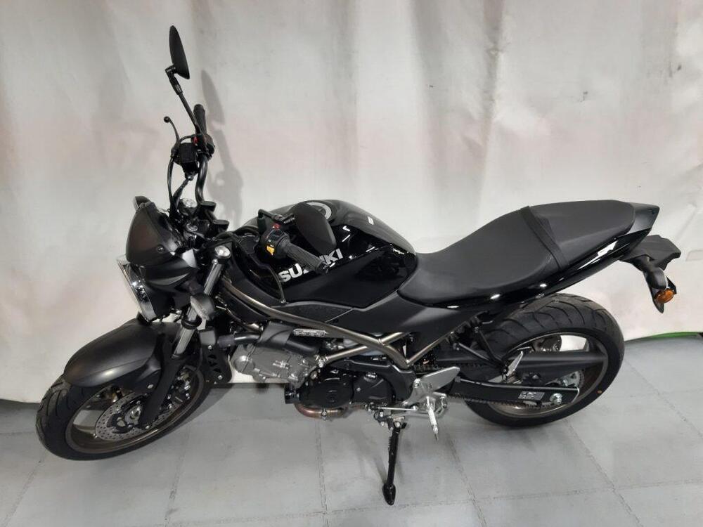 Suzuki SV650 (2025) (2)