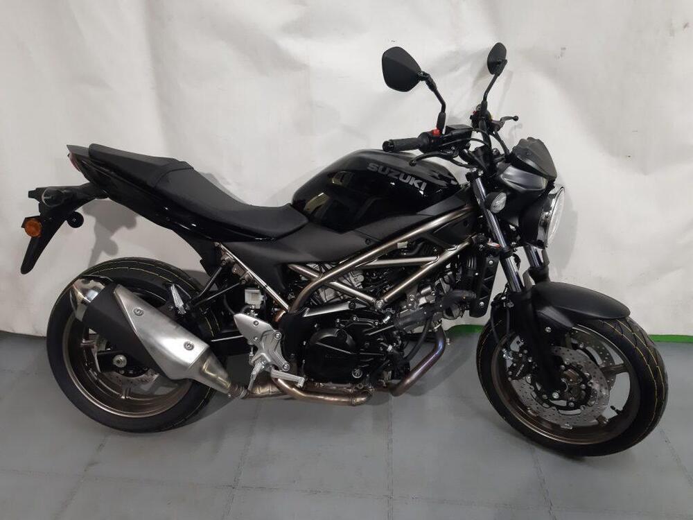 Suzuki SV650 (2025)