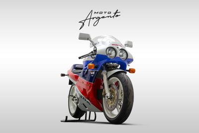 Honda VFR 750 R RC30 usata