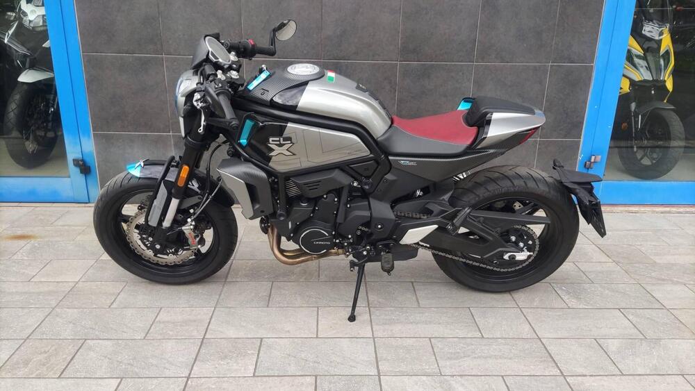 CFMOTO 700CL-X Sport (2022 - 25) (2)