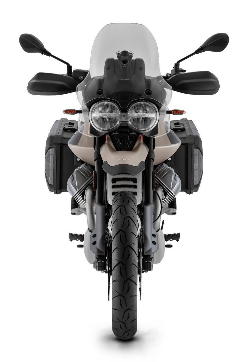 Moto Guzzi V85 TT Travel (2024 - 25) (3)
