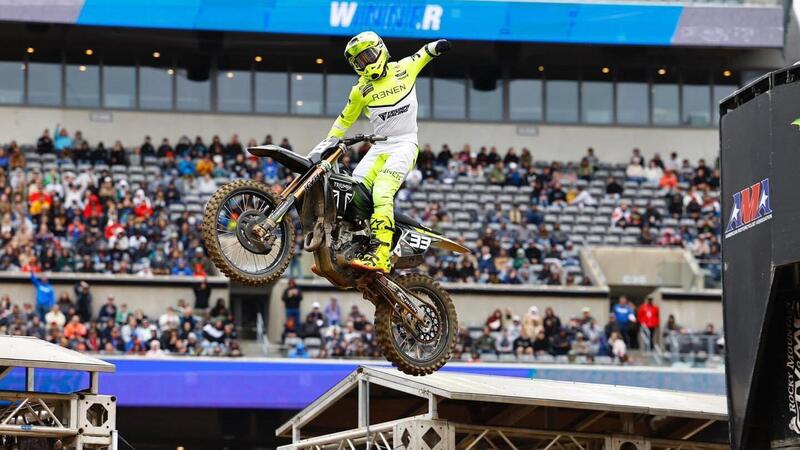 Monster Energy Ama Supercross 2024: Jett Lawrence stravince a Philadelphia [VIDEO]