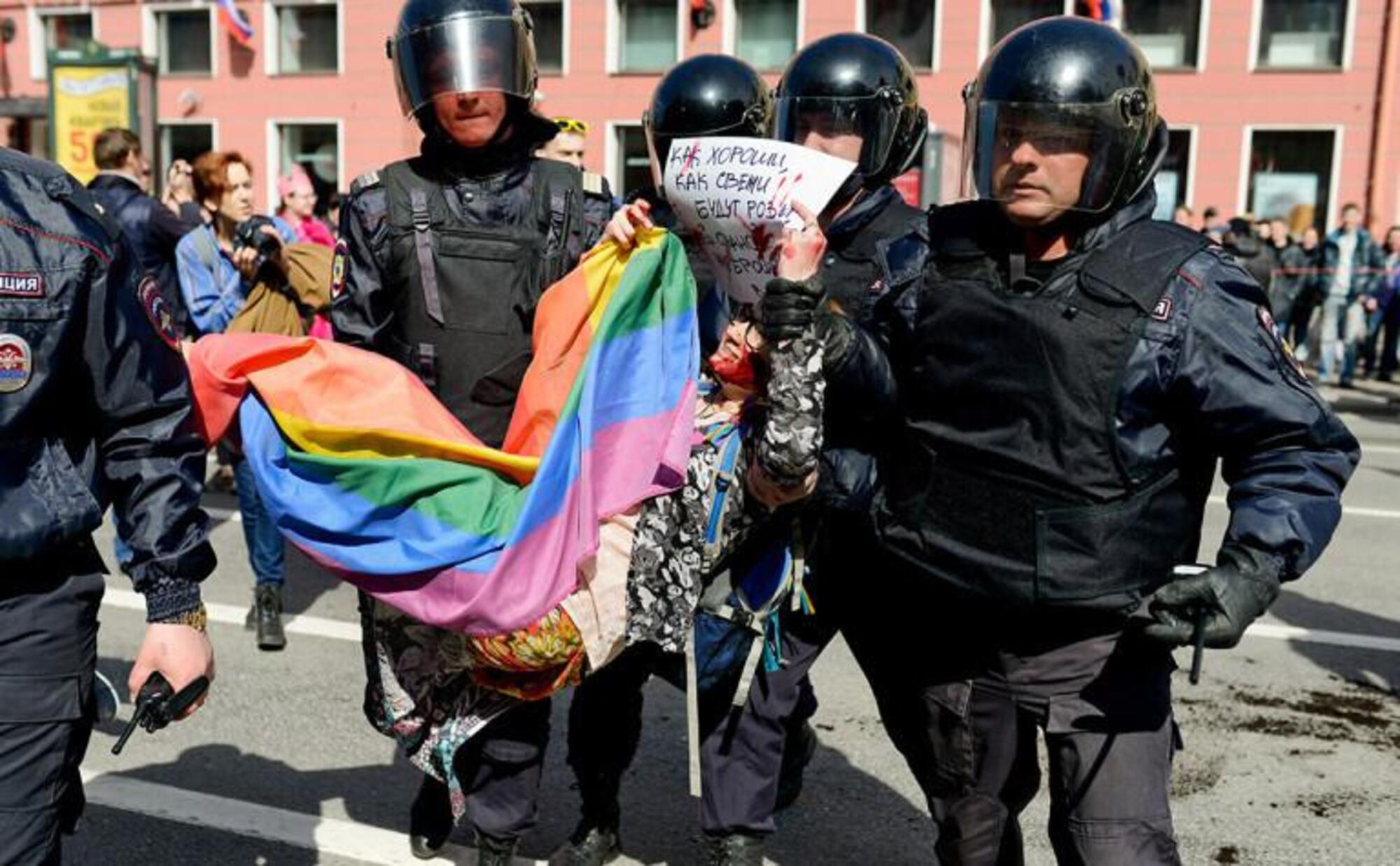 russia censura omofobia gay lgbtq