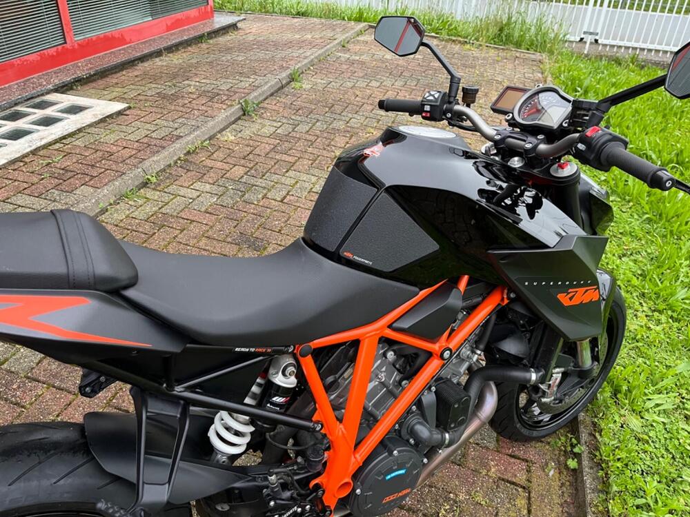 KTM 1290 Super Duke R ABS (2014 - 16) (14)