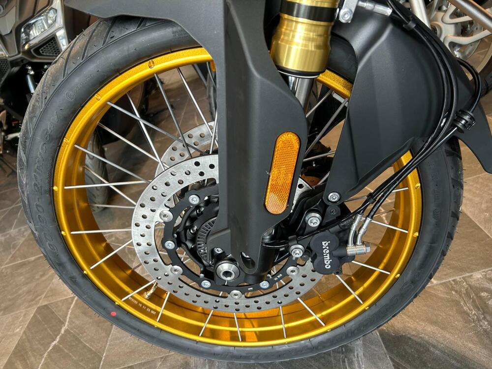 Voge Valico 900DSX (2024 - 25) (3)