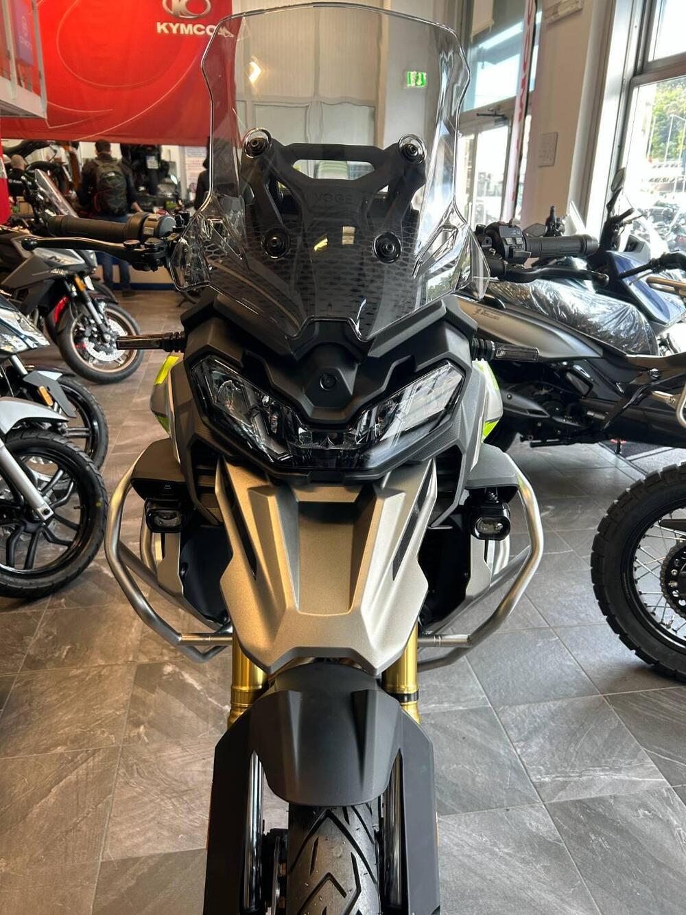 Voge Valico 900DSX (2024 - 25) (5)