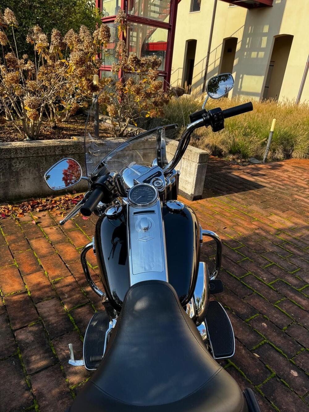 Harley-Davidson 107 Road King Classic (2019 - 20) - FLHRC (4)