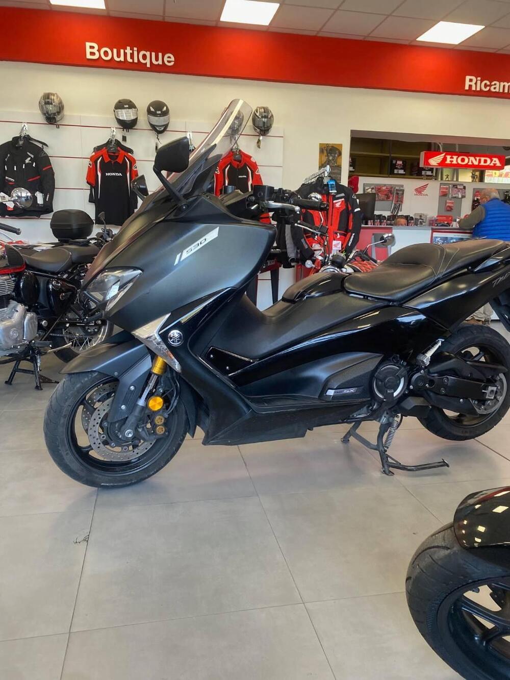 Yamaha T-Max 530 (2017 - 19)