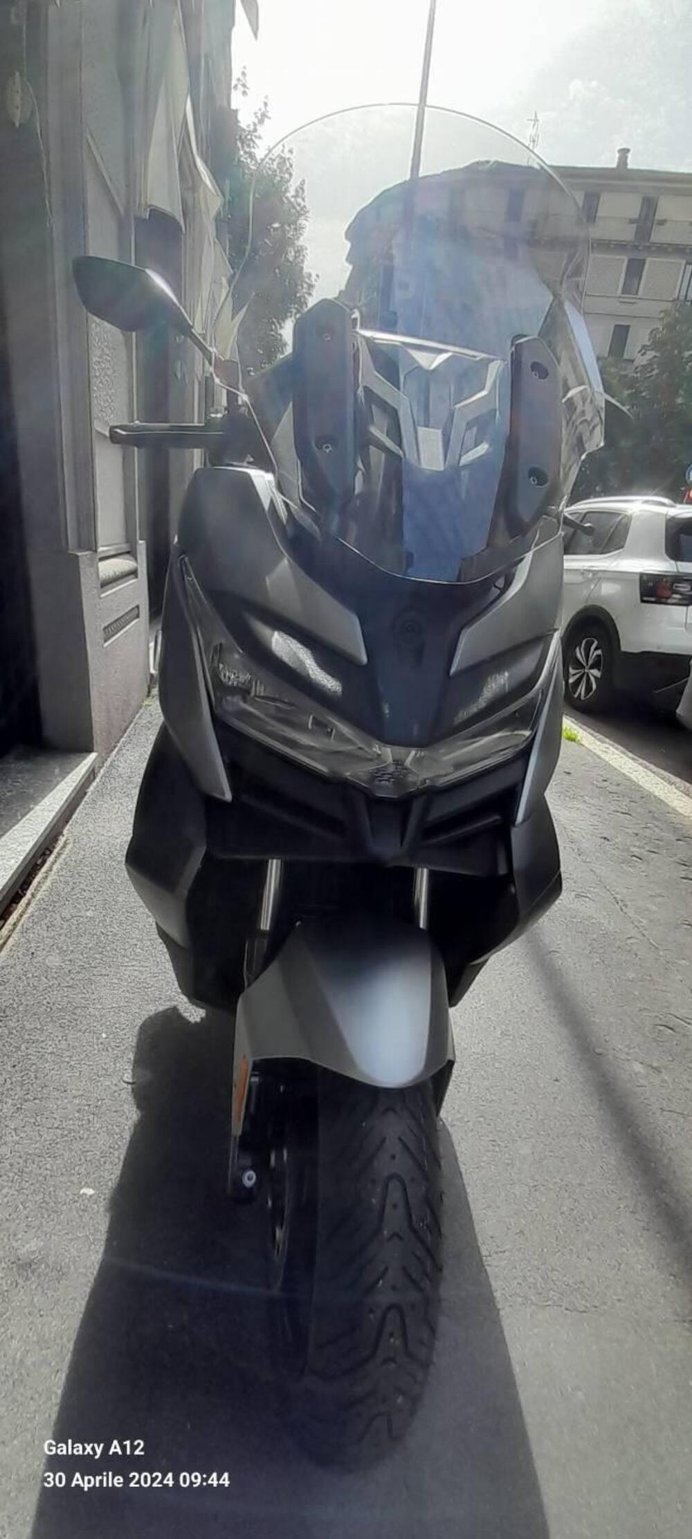 Voge Sfida SR4 MAX (2024 - 25) (8)