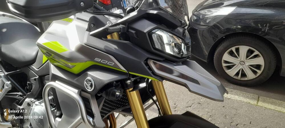 Voge Valico 900DSX (2024 - 25) (17)