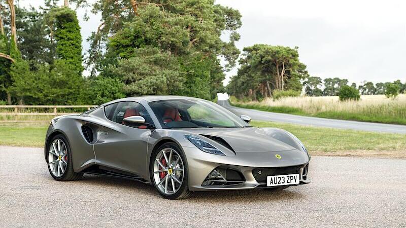 Lotus Emira: addio al termico, ma con stile e la cattiveria AMG! 