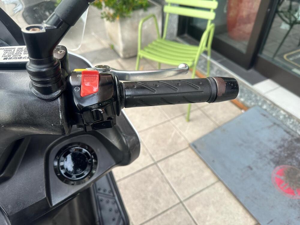 Kymco Xciting 300i R (2007 - 14) (9)