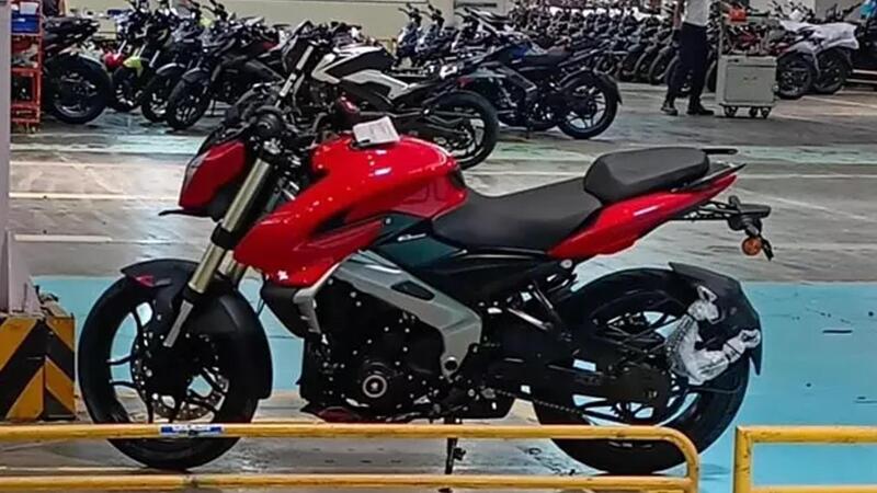 Imminente la presentazione della Bajaj Pulsar 400