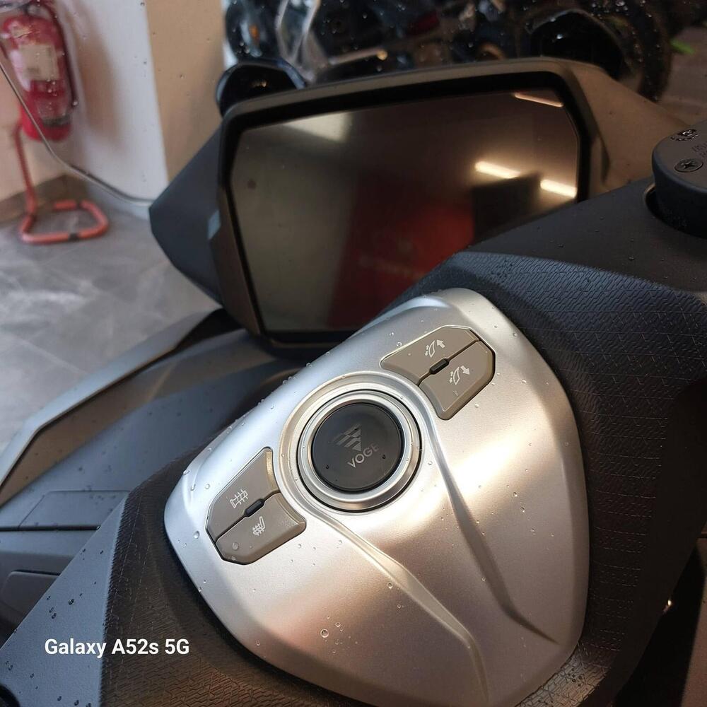 Voge Sfida SR4 MAX (2024 - 25) (4)