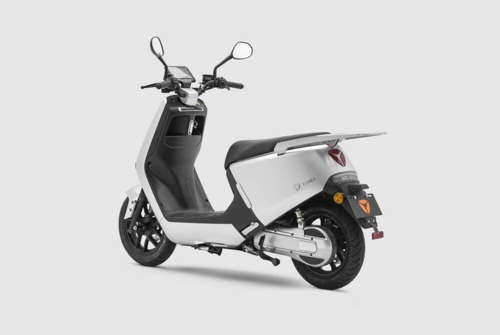 Yadea G5S (2022 - 25) (3)